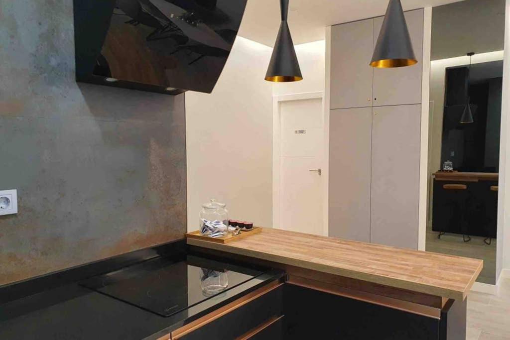 Miluisuites Loft And Spa Catedral. 桑坦德 外观 照片
